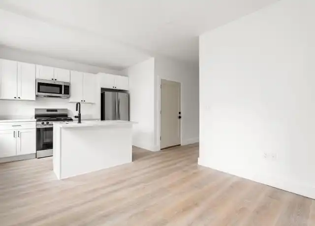 Property at 476 E 3rd St, Boston, MA, 02127, 1 bed, 1 bath, [object Object]