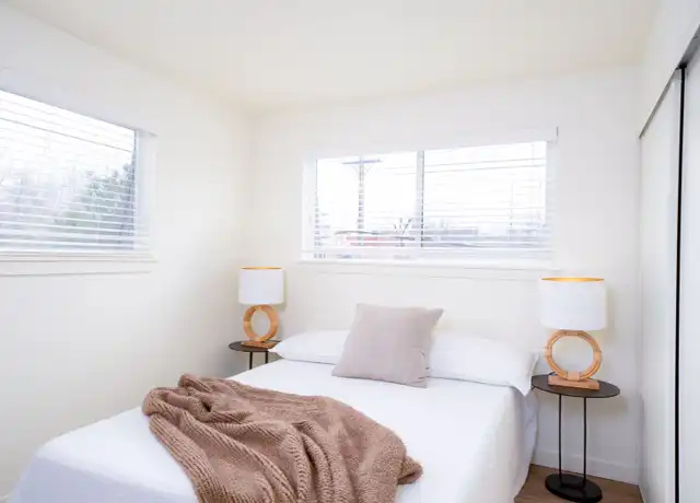 Property at 607 Park St Unit 3, Salt Lake City, UT, 84102, 2 beds, 1 bath, [object Object]