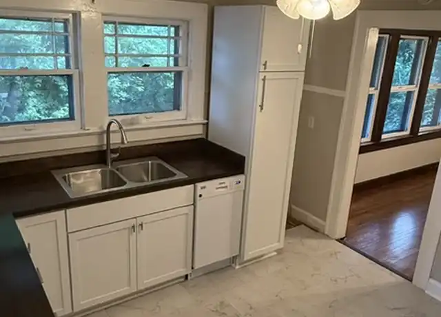 Property at 2301 N 10th St Unit 2, Terre Haute, IN, 47804, 3 beds, 1 bath, [object Object]