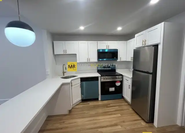 Property at 289 Beacon St Unit 3, Boston, MA, 02116, 1 bed, 1 bath, [object Object]