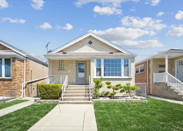 Property at 6039 S Narragansett Ave, Chicago, IL, 60638, 3 beds, 2 baths, [object Object]