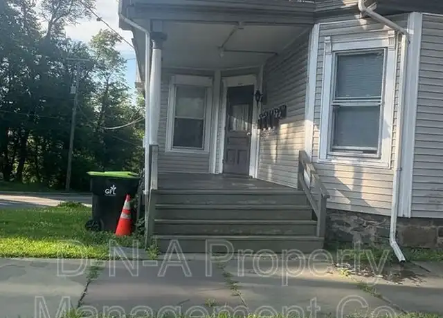 Property at 501 Thomas St Unit 4, Stroudsburg, PA, 18360, 1 bed, 1 bath, [object Object]