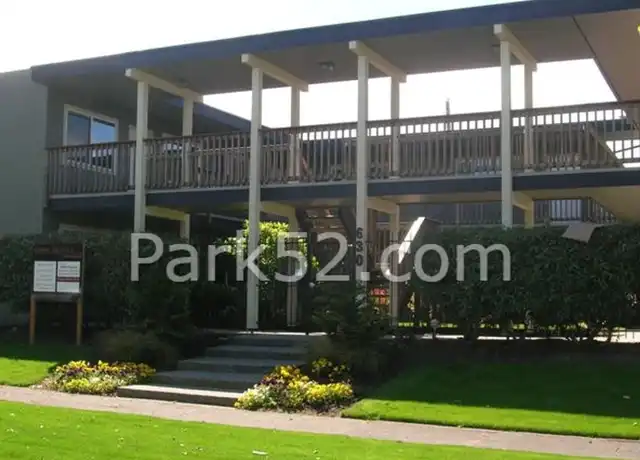 Property at 630 N Prospect St Apt 9, Tacoma, WA, 98406, 0 beds, 1 bath, [object Object]