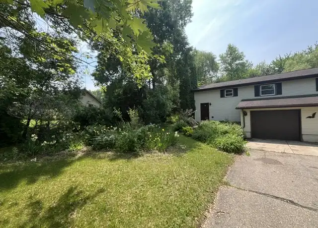 Property at W7565 Patchin Rd Unit 1, Pardeeville, WI, 53954, 2 beds, 2 baths, [object Object]
