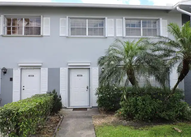 Property at 1864 SW 81st Ter Unit 2-18, Davie, FL, 33324, 3 beds, 2.5 baths, [object Object]
