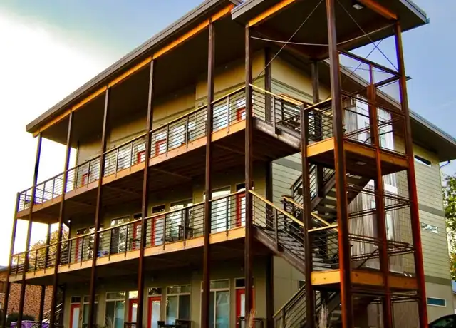 Property at 2005 Tecumseh Rd Unit 8, Manhattan, KS, 66502, 1 bed, 1 bath, [object Object]