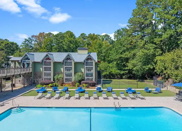 Property at District at Vinings Apartments - 2800 Paces Ferry Rd SE, Atlanta, GA, 30339, 1-3 bed, 1-2 bath, [object Object]