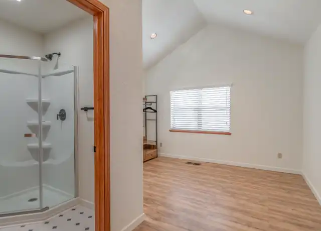 Property at 3636 Auburn Blvd Unit BR3, Sacramento, CA, 95821, 1 bed, 1 bath, [object Object]
