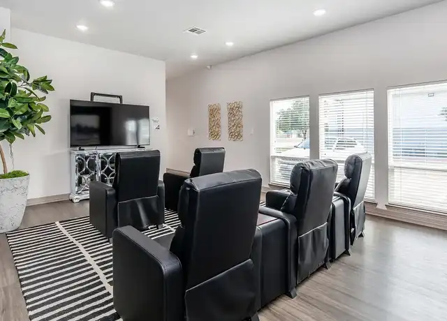 Property at College Edge at Bryan - 1512 Hollowhill Dr, Bryan, TX, 77802, 1-4 bed, 1-2 bath, [object Object]