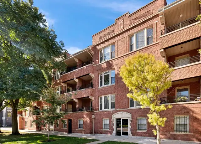 Property at 4348 S Prairie Ave, Chicago, IL, 60653, 2 beds, 2 baths, [object Object]