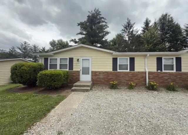 Property at 432 Greensburg St, North Vernon, IN, 47265, 2 beds, 1 bath, [object Object]