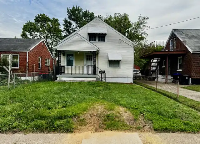 Property at 1131 Berry Blvd, Louisville, KY, 40215, 2 beds, 1 bath, [object Object]