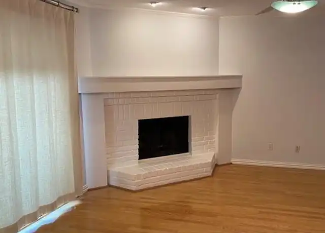 Property at 7640 W Greenway Blvd Unit 8K, Dallas, TX, 75209, 1 bed, 1.5 baths, [object Object]