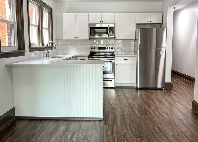 Property at 460 3rd St, Niagara Falls, NY, 14301, 1 bed, 1 bath, [object Object]
