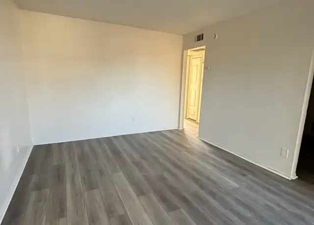Property at 1134 East Avenue Q Unit Q, Palmdale, CA, 93550, 2 beds, 1 bath, [object Object]
