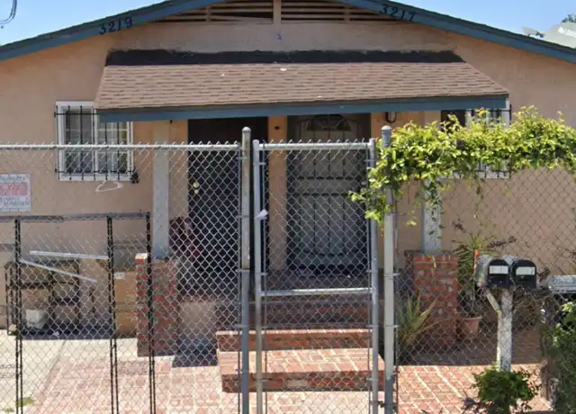 Property at 1679 E 33rd St Unit 3219, Los Angeles, CA, 90011, 1 bed, 1 bath, [object Object]