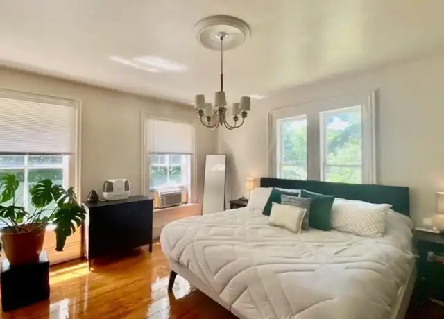 Property at 1418 Main St, Newington, CT, 06111, 1 bed, 1 bath, [object Object]