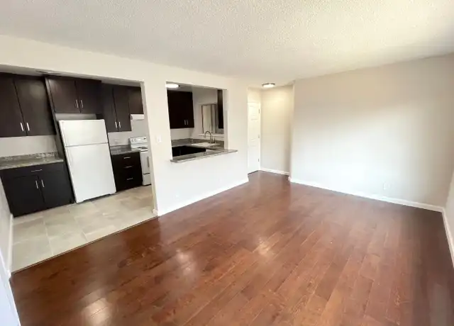 Property at 1424 Laurel St Unit 5, San Carlos, CA, 94070, 1 bed, 1 bath, [object Object]