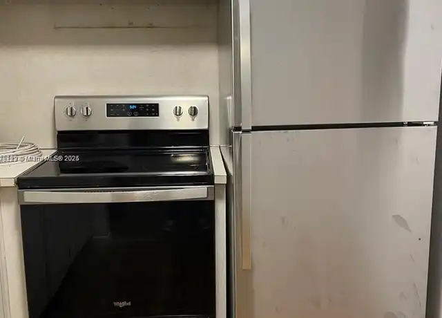 Property at 94 Waltham D #94, West Palm Beach, FL, 33417, 1 bed, 1 bath, [object Object]