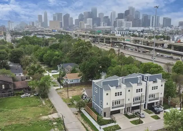 Property at 2007 Briley St, Houston, TX, 77004, 3 beds, 3.5 baths, [object Object]