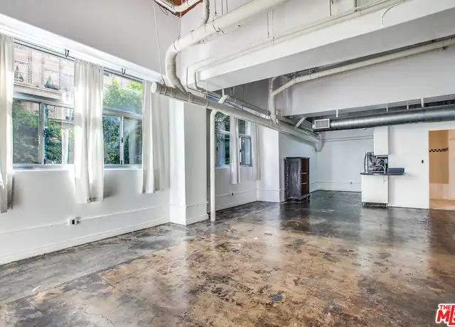 Property at 215 W 7th St Unit 201, Los Angeles, CA, 90014, 2 beds, 1 bath, [object Object]