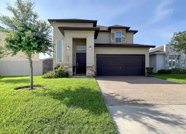 Property at 218 John Irving Dr, Laredo, TX, 78041, 3 beds, 2.5 baths, [object Object]