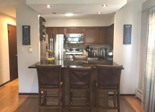Photo of 4656 Custer Ave Unit 1B, Brookfield, IL 60513