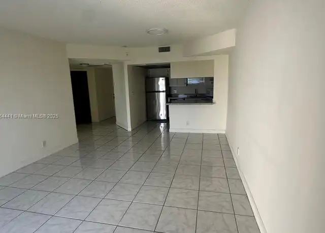 Property at 8290 Lake Dr #522, Doral, FL, 33166, 1 bed, 1 bath, [object Object]