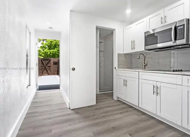 Property at 1560 SW 56th Ave Unit 1, Plantation, FL, 33317, 1 bed, 1 bath, [object Object]