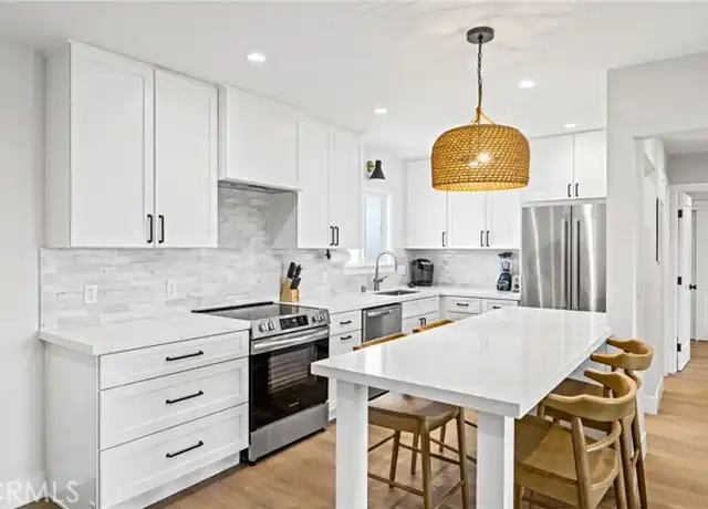 Property at 15 15th St #19, Hermosa Beach, CA, 90254, 2 beds, 2 baths, [object Object]