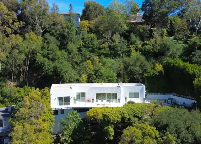 Property at 9422 Readcrest Dr, Beverly Hills, CA, 90210, 2 beds, 3 baths, [object Object]
