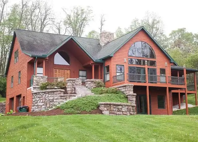 Property at 9 Bradi Dr, Carlisle, PA, 17015, 4 beds, 4 baths, [object Object]