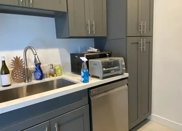 Property at 1948 S Rimpau Blvd Unit 1, Los Angeles, CA, 90016, 2 beds, 2 baths, [object Object]
