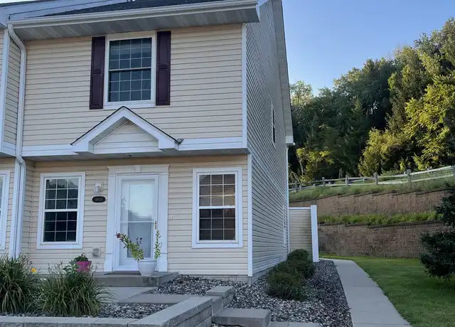Property at 1880 Fisher Way Unit D, River Falls, WI, 54022, 2 beds, 1.5 baths, [object Object]