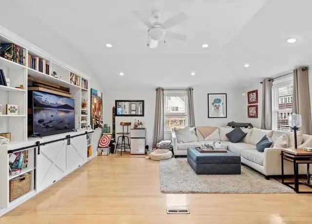 Property at 64 Ashland St #2, Dorchester, MA, 02122, 2 beds, 1 bath, [object Object]