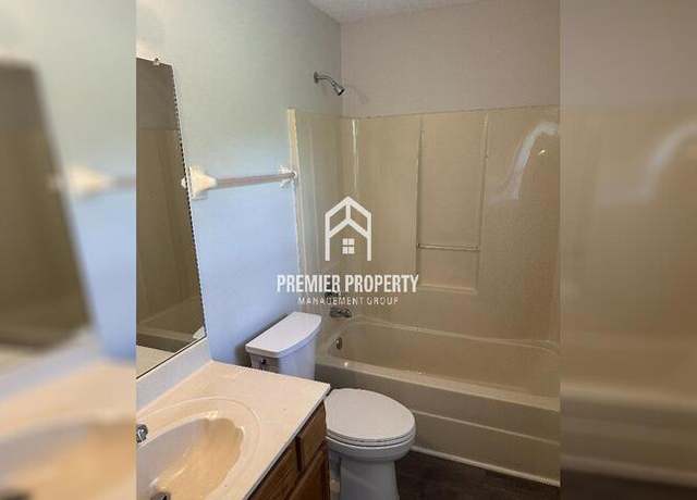 Photo of 8516 Farmington Blvd, Germantown, TN 38139