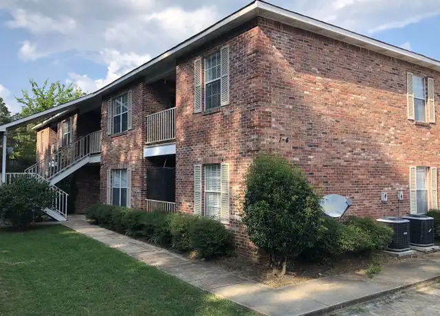 Property at 904 N Montgomery St Unit 1, Starkville, MS, 39759, 2 beds, 2 baths, [object Object]