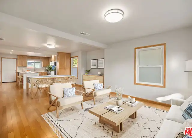 Property at 336 5th Ave, Venice, CA, 90291, 2 beds, 2 baths, [object Object]