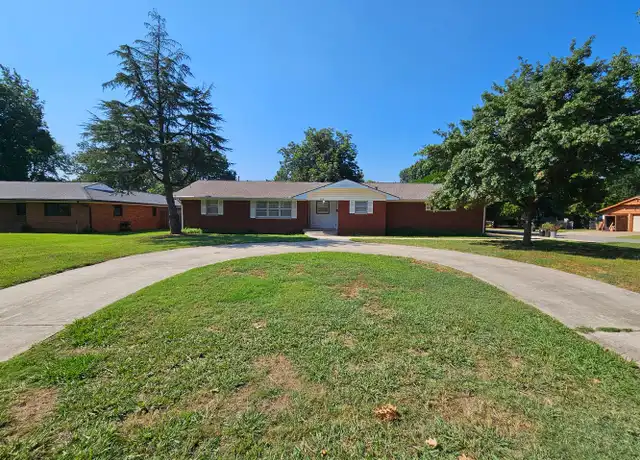 Property at 2532 Osborne Dr, Norman, OK, 73069, 3 beds, 2 baths, [object Object]