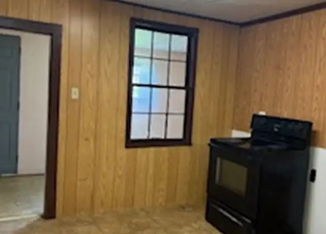 Property at 235 W Patterson St, Lansford, PA, 18232, 3 beds, 1 bath, [object Object]