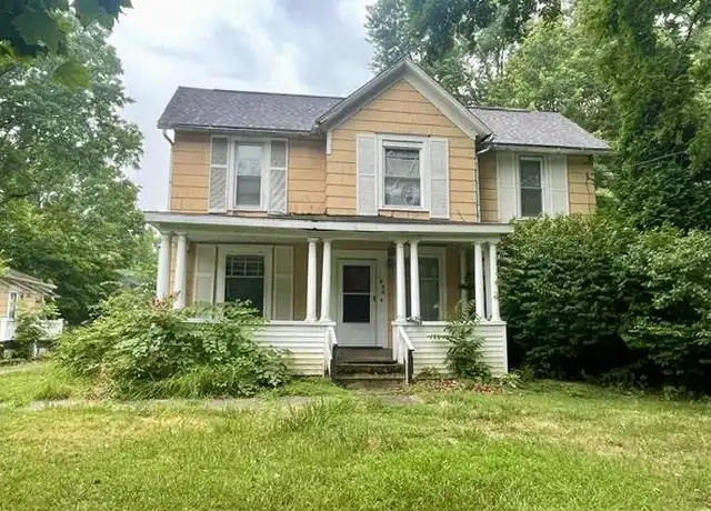 Property at 1030 W Exchange St, Akron, OH, 44302, 2 beds, 1 bath, [object Object]