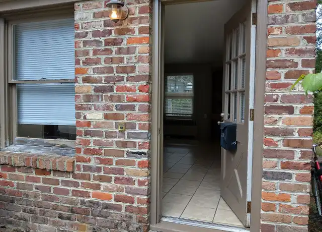 Property at 907 Lafayette St, Williamsburg, VA, 23185, 1 bed, 1 bath, [object Object]