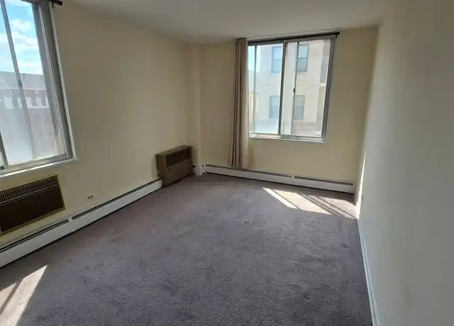 Property at 1616 Hinman Ave Unit 5D, Evanston, IL, 60201, 3 beds, 2 baths, [object Object]