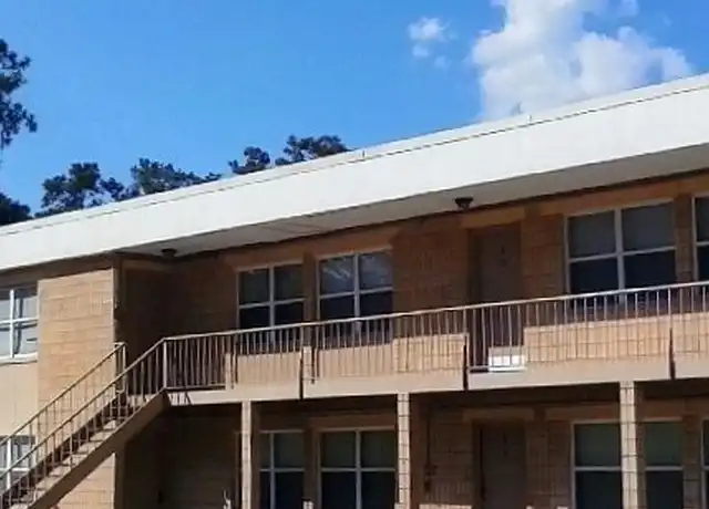 Property at 1515 NW 10th St Unit 101, Gainesville, FL, 32601, 2 beds, 1 bath, [object Object]