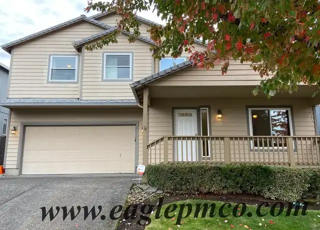 Property at 13820 SE Campfire Way, Clackamas, OR, 97015, 4 beds, 2.5 baths, [object Object]
