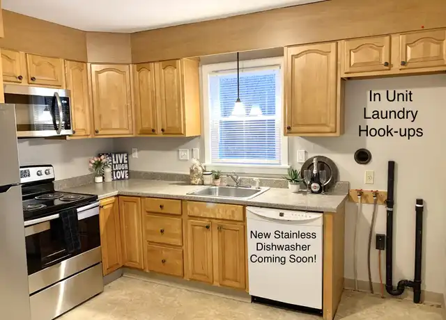 Property at 38 Pleasant St Unit 38A, Vernon, CT, 06066, 3 beds, 1 bath, [object Object]