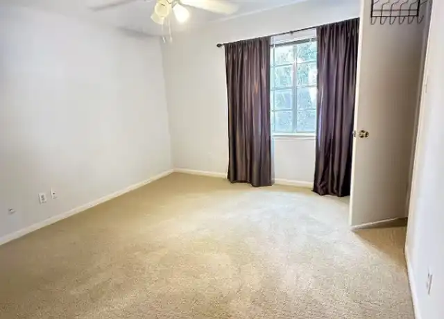 Property at 2216 Winrock Blvd, Houston, TX, 77057, 2 beds, 1.5 baths, [object Object]