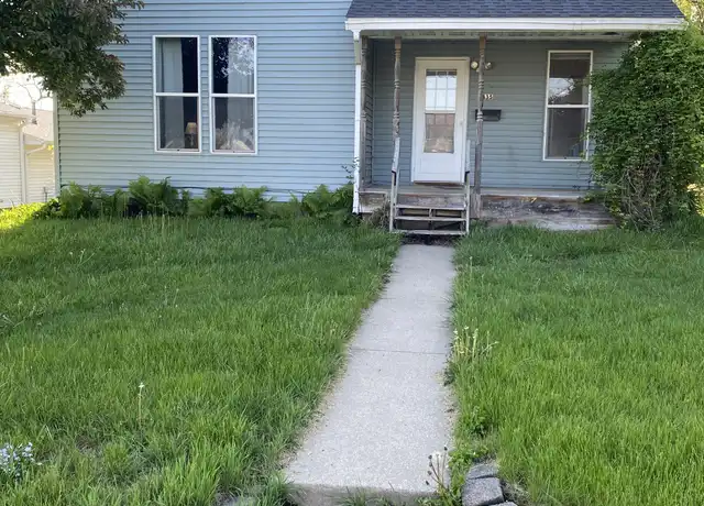 Property at 435 16th St, Marion, IA, 52302, 3 beds, 1 bath, [object Object]
