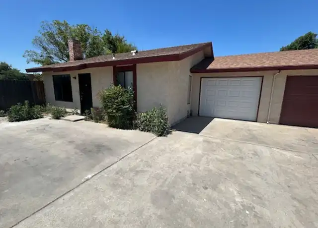 Property at 2149 S Divisadero St Unit 2149 S Divisadero, Visalia, CA, 93277, 2 beds, 2 baths, [object Object]