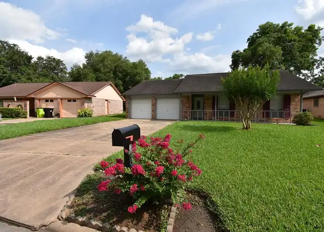 Property at 3908 Marilyn St, Rosenberg, TX, 77471, 3 beds, 2 baths, [object Object]